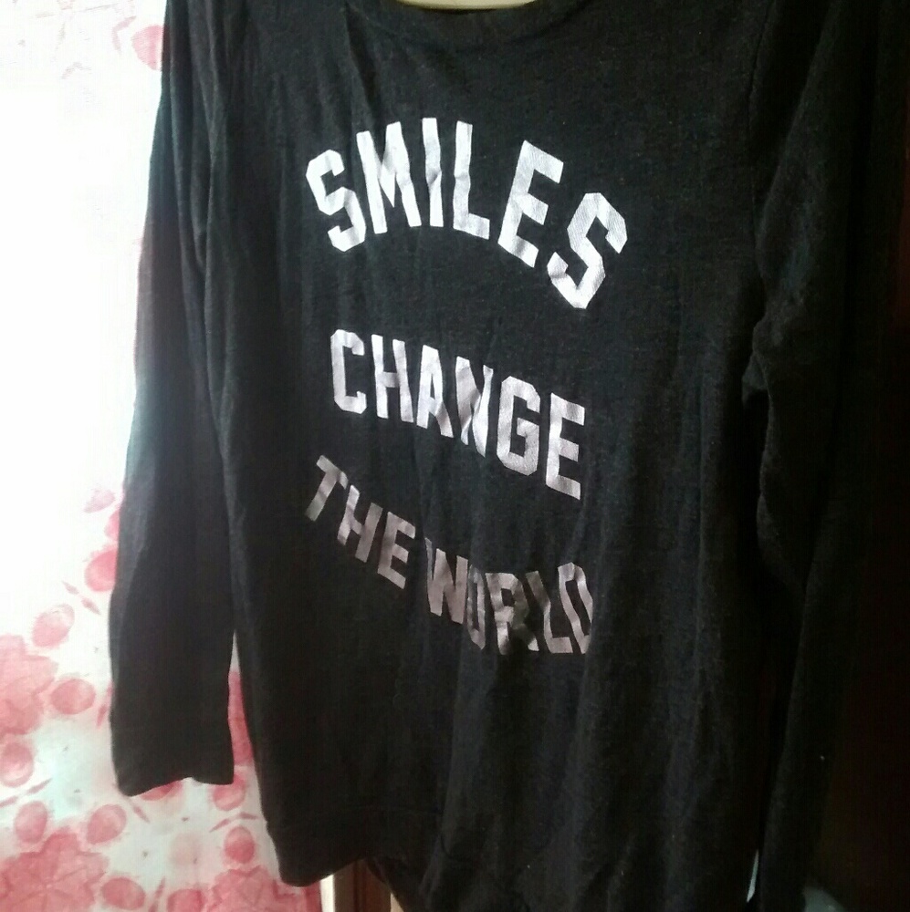 Old navy graphic tee